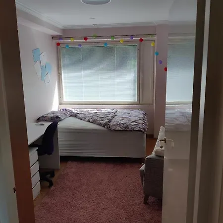 Sun Apartment *